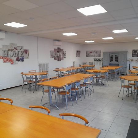 Centre Louis Ormieres Ξενοδοχείο Μοντωμπάν Εξωτερικό φωτογραφία